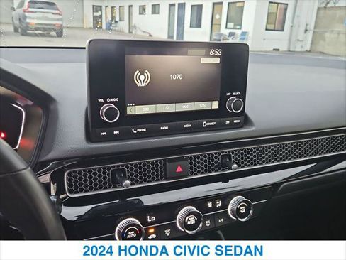 Certified 2024 Honda Civic Sport image 17