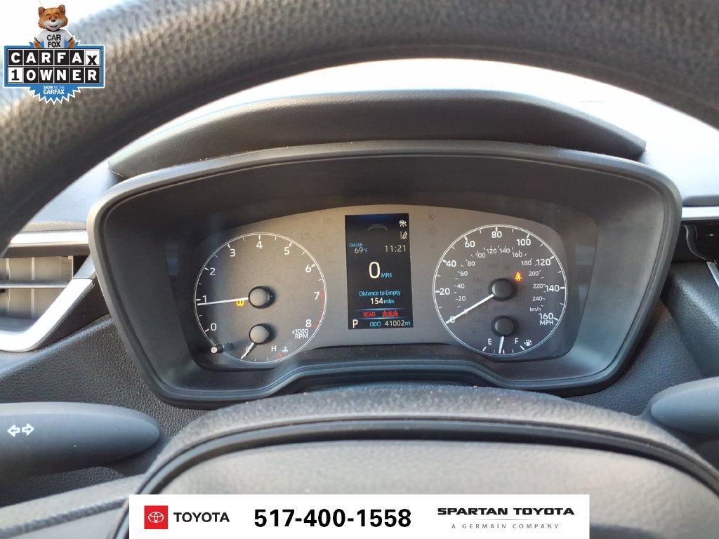 Used 2025 Toyota Corolla LE FWD image 20