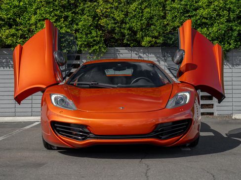 Used 2012 McLaren MP4-12C Coupe image 13