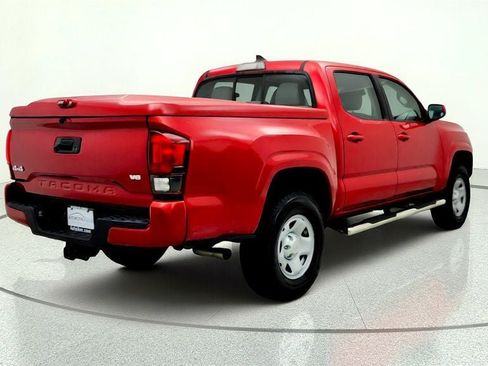 Used 2018 Toyota Tacoma SR w/ SR Convenience Package AWD/4WD image 5