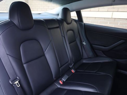 Used 2019 Tesla Model 3 Long Range AWD/4WD image 22