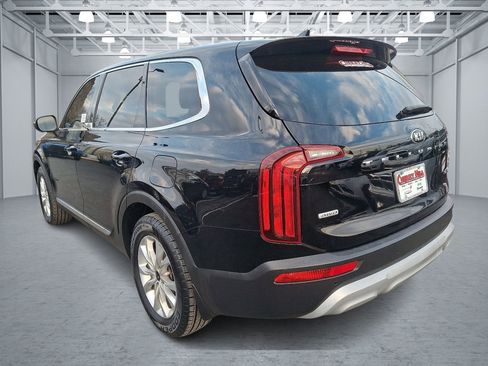 Used 2020 Kia Telluride LX image 3
