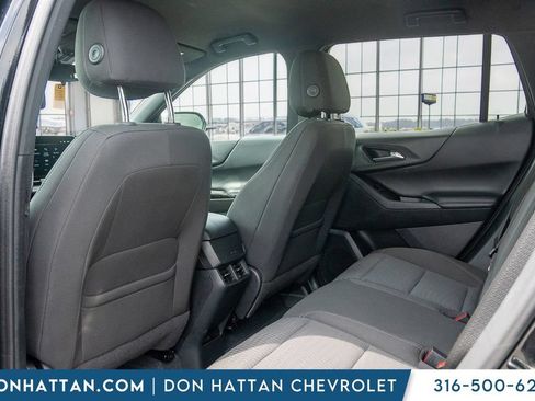 Used 2025 Chevrolet Equinox LT AWD/4WD image 18