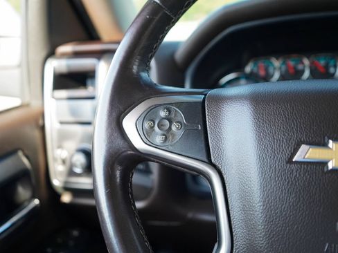 Used 2018 Chevrolet Silverado 1500 LT w/ All Star Edition RWD image 30