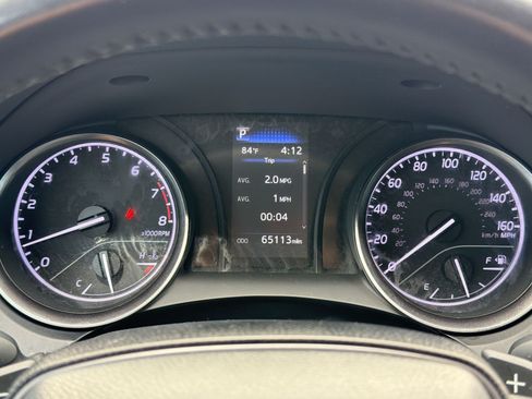 Used 2023 Toyota Camry SE FWD image 21