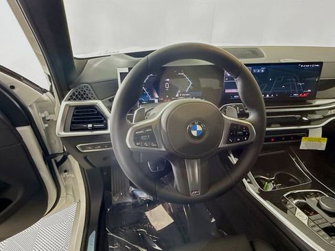 New 2026 BMW X7 xDrive40i w/ M Sport Package image 11
