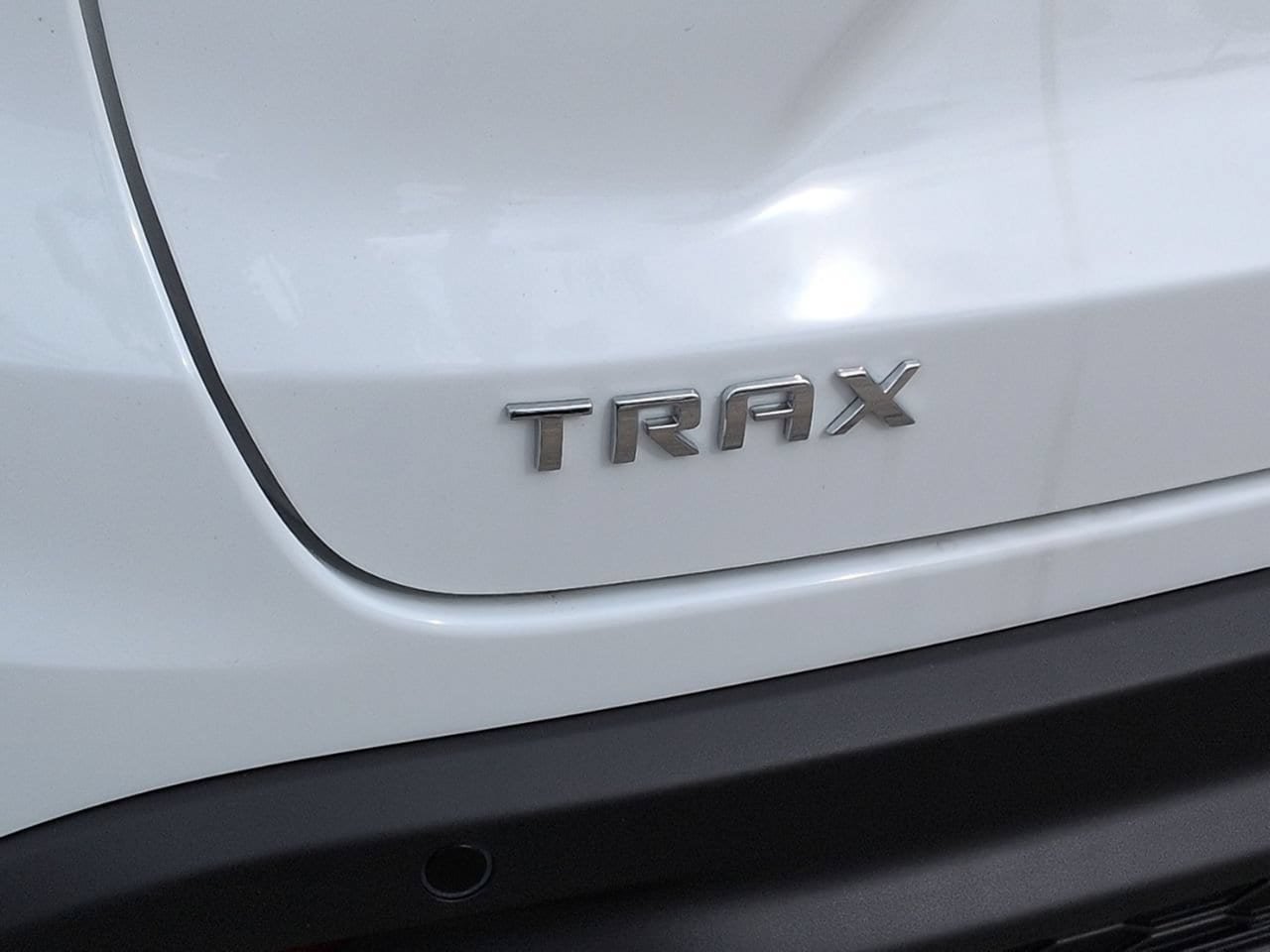 New 2026 Chevrolet Trax LS w/ Driver Confidence Package FWD image 6