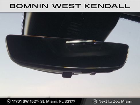 Used 2025 Chevrolet Traverse Z71 w/ Enhanced Driving Package image 26