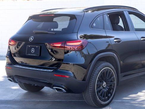 Used 2026 Mercedes-Benz GLA 250 image 11