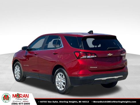 Certified 2024 Chevrolet Equinox LT FWD image 3