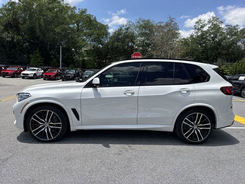 Used 2019 BMW X5 xDrive50i w/ M Sport Package AWD/4WD image 11