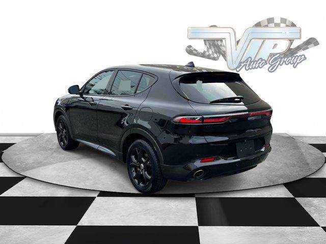 Used 2024 Dodge Hornet R/T w/ R/T Blacktop Package AWD/4WD image 5