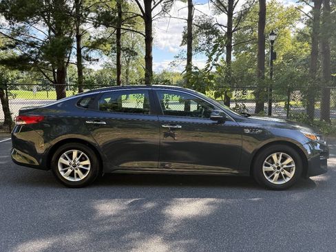 Used 2016 Kia Optima LX FWD image 4