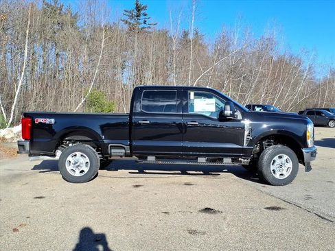 New 2026 Ford F350 XLT w/ FX4 Off-Road Package image 4