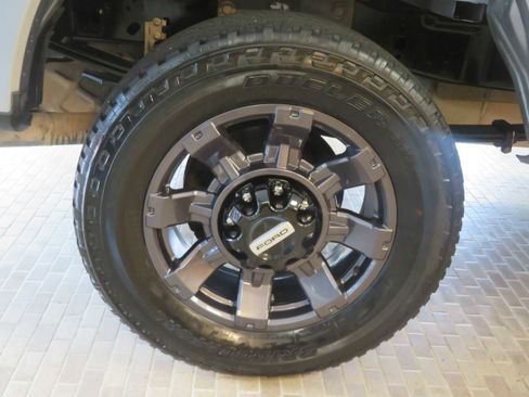 Used 2020 Ford F250 XL w/ STX Appearance Package AWD/4WD image 9