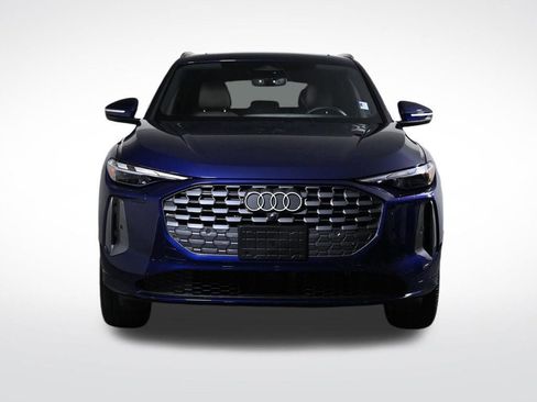 Used 2025 Audi Q5 Premium w/ Convenience Package AWD/4WD image 8