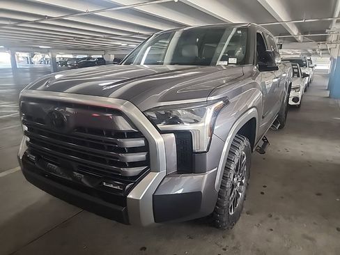 Used 2025 Toyota Tundra Limited image 4