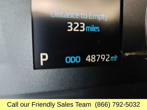 Used 2023 Toyota Corolla LE FWD image 17