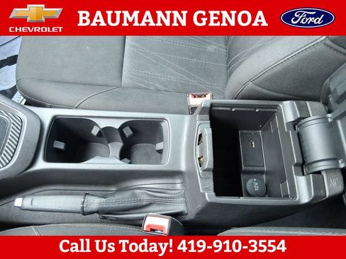 Used 2018 Ford Focus SE FWD image 25