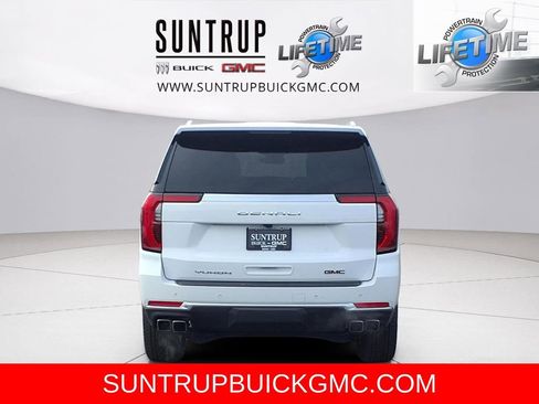 Used 2025 GMC Yukon Denali image 4