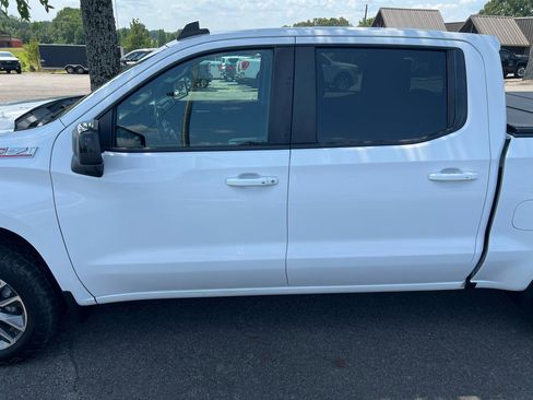 Used 2019 Chevrolet Silverado 1500 RST image 37