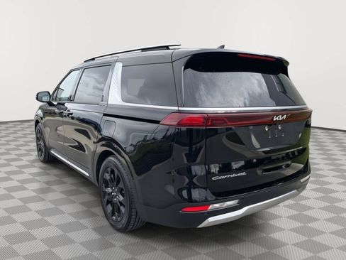 Used 2022 Kia Carnival SX Prestige FWD image 8