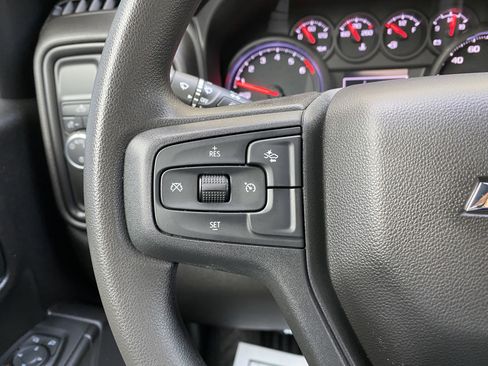 Used 2022 Chevrolet Silverado 1500 Custom image 20