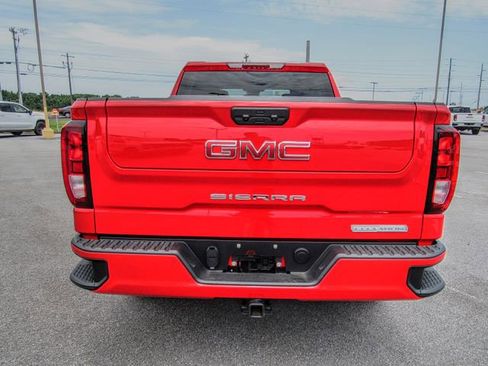 New 2025 GMC Sierra 1500 Elevation image 5