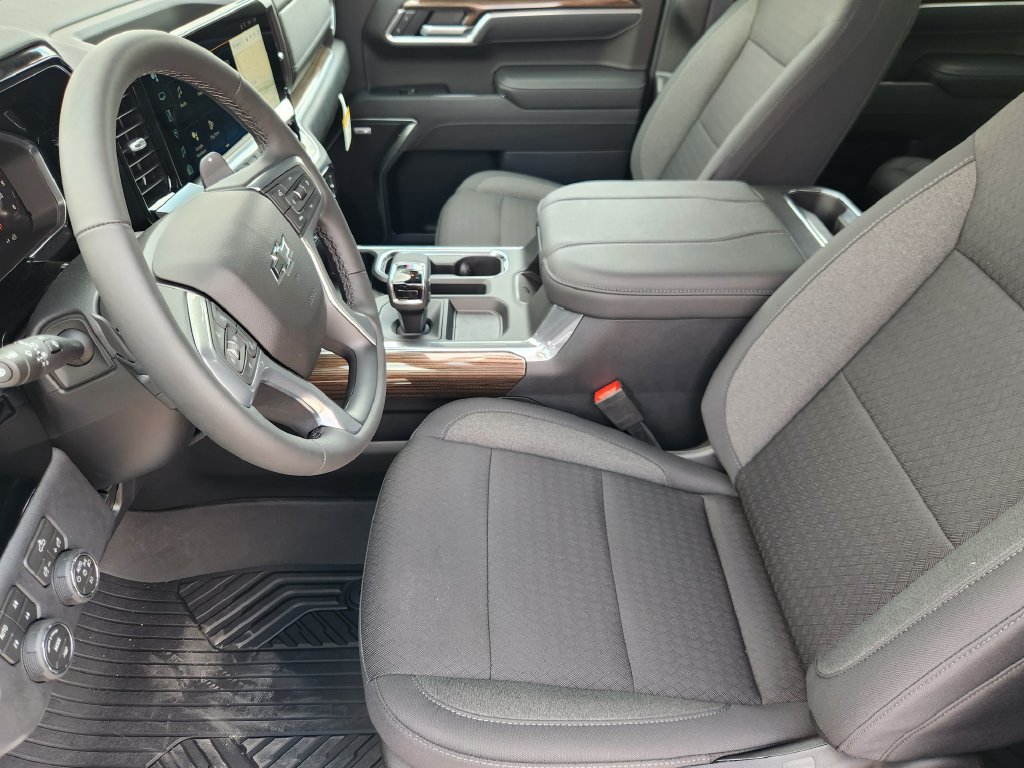 New 2026 Chevrolet Silverado 1500 RST AWD/4WD image 9