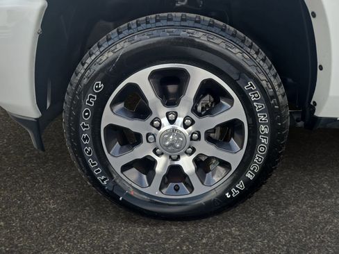 Used 2024 RAM 2500 Limited w/ Towing Technology Group AWD/4WD image 14