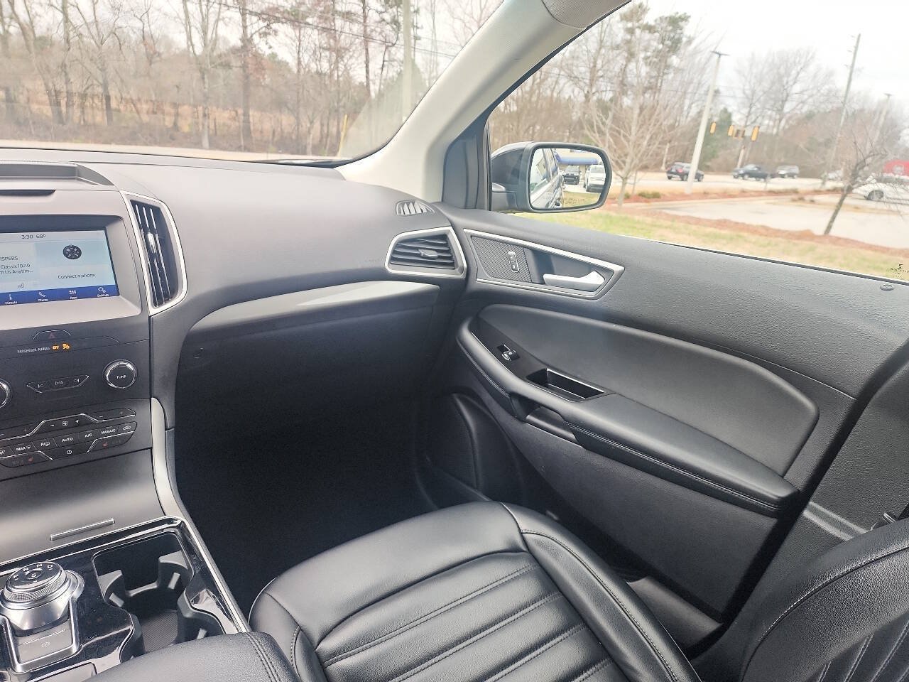 Used 2020 Ford Edge SEL FWD image 30