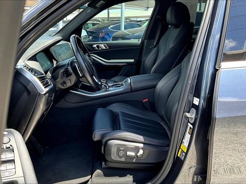 Used 2022 BMW X5 xDrive45e w/ Climate Comfort Package image 36