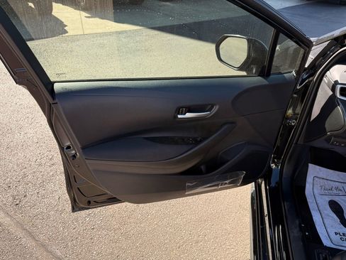 Used 2026 Toyota Corolla SE FWD image 33