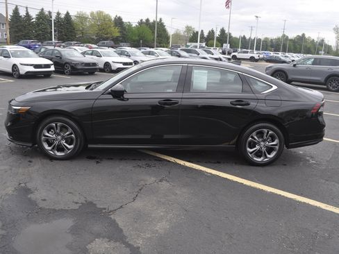 Certified 2023 Honda Accord EX image 4