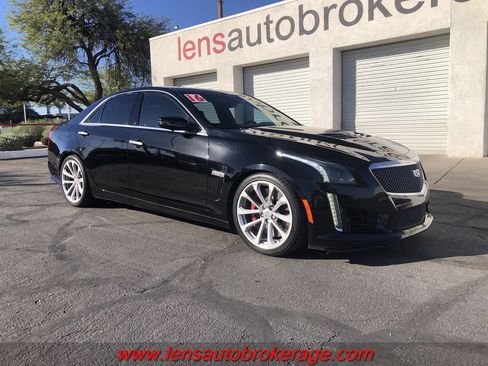 Used 2016 Cadillac CTS V w/ Luxury Package image 2