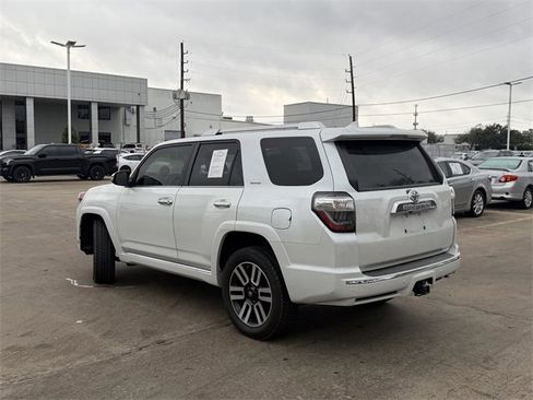 Used 2024 Toyota 4Runner Limited image 7