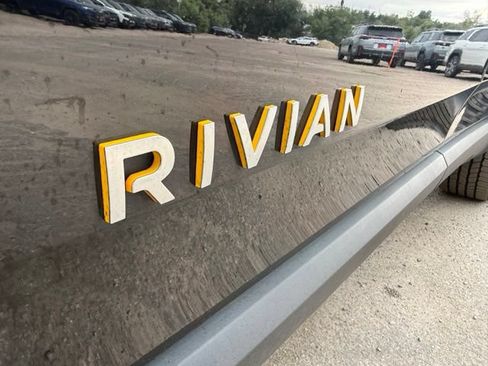 Used 2022 Rivian R1S Launch Edition AWD/4WD image 11