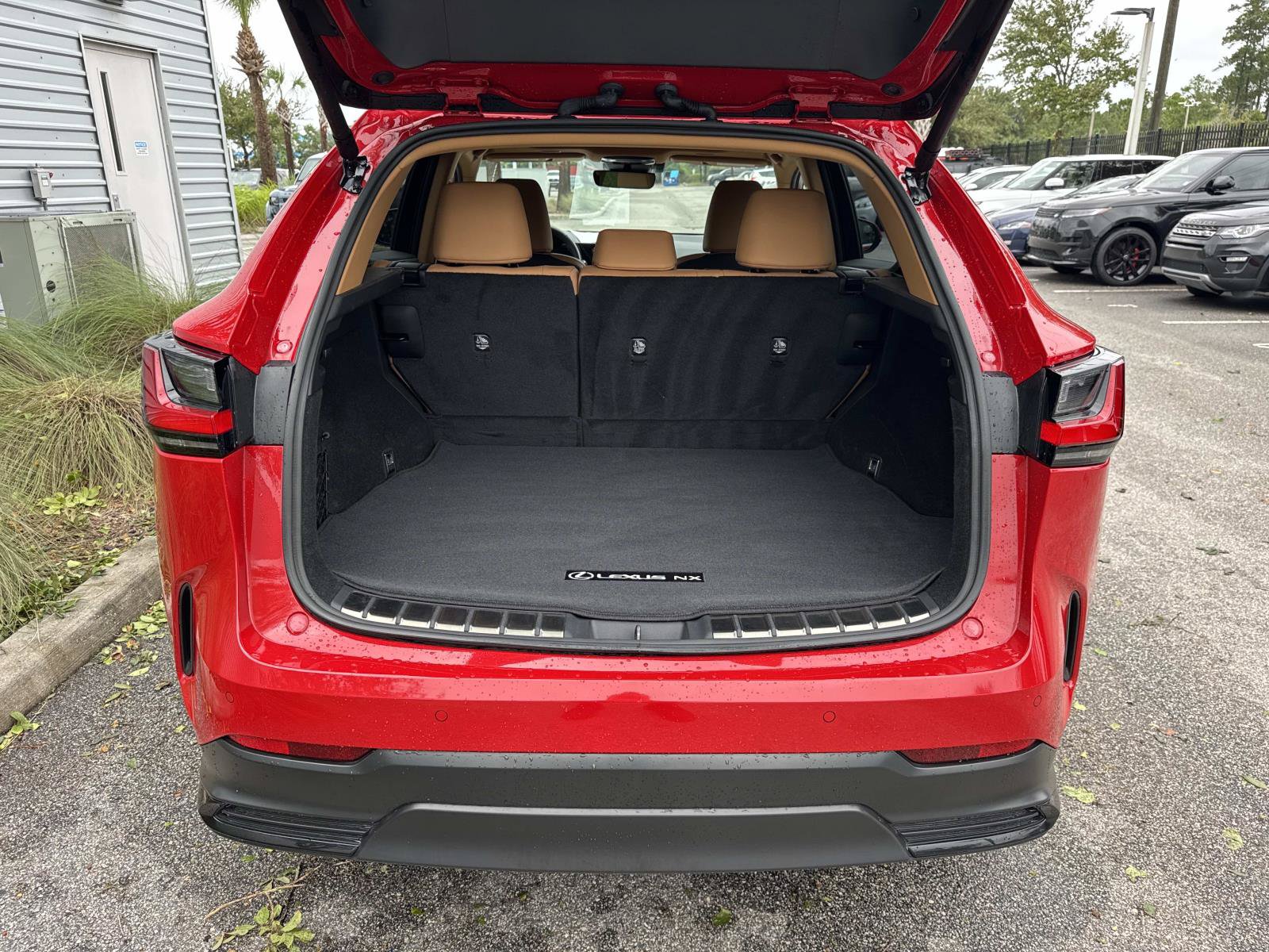 Used 2024 Lexus NX 250 FWD image 11