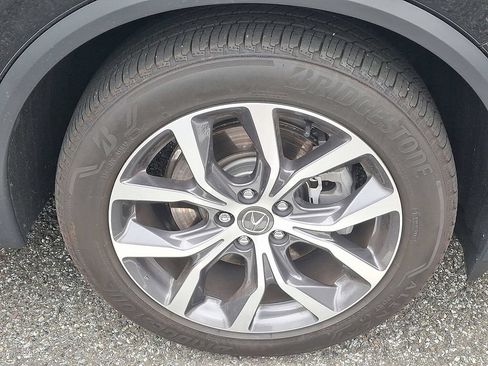 Certified 2024 Acura MDX SH-AWD w/ Technology Package image 4