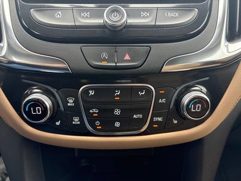 Used 2024 Chevrolet Equinox Premier w/ LPO, Floor Liner Package FWD image 35