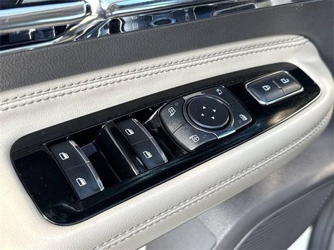 Used 2021 Lincoln Corsair FWD w/ Premium Package image 21