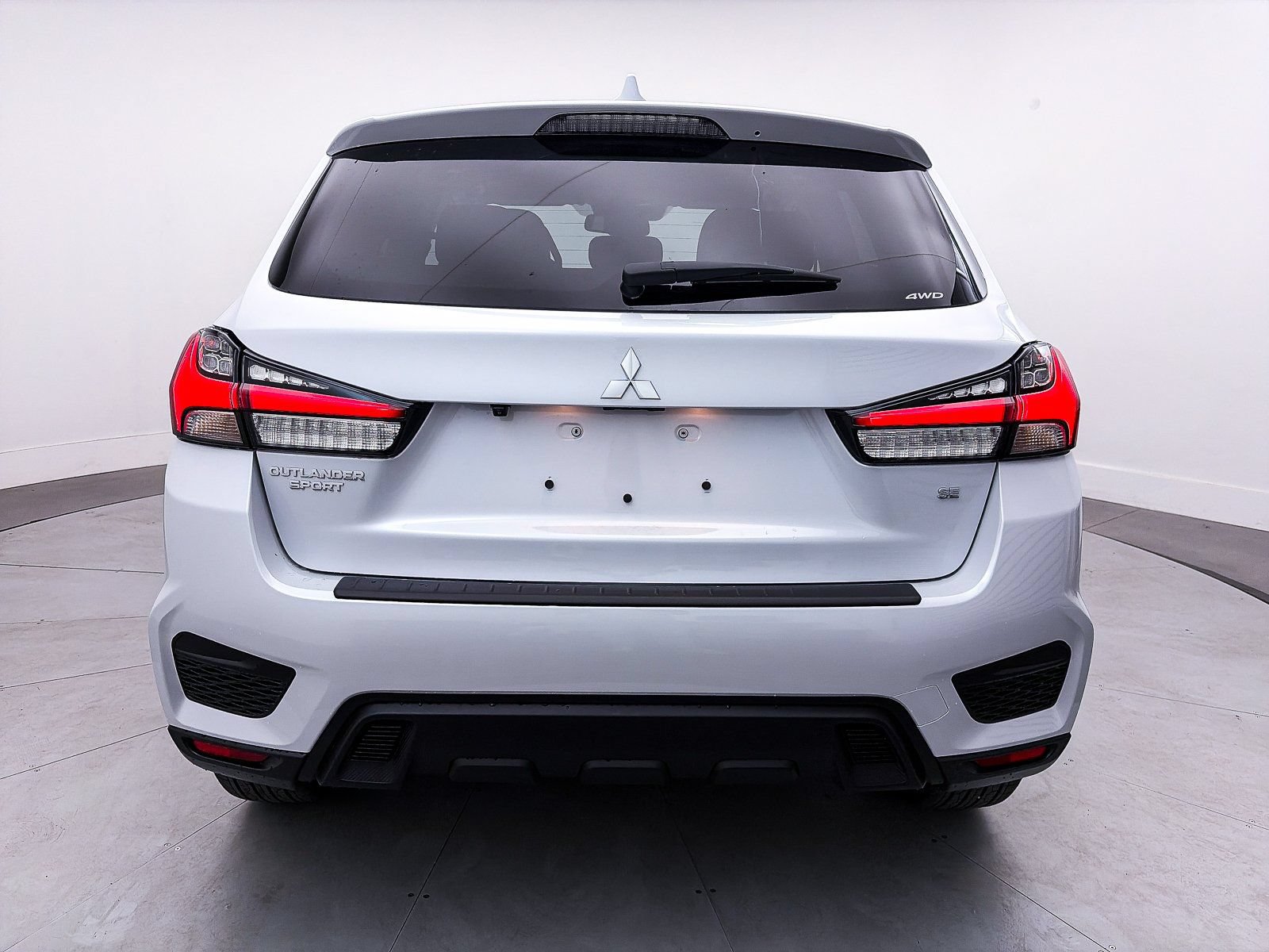 Used 2026 Mitsubishi Outlander Sport SE AWD/4WD image 5