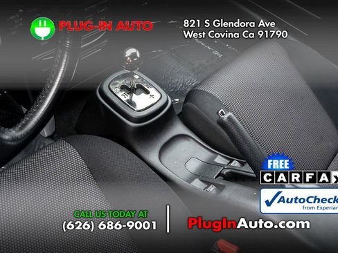 Used 2005 Toyota MR2 image 16