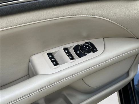 Used 2017 Lincoln MKZ Premiere image 17