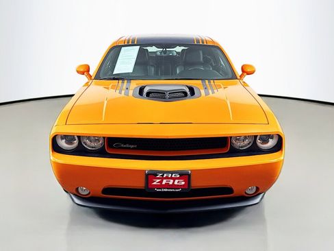 Used 2014 Dodge Challenger R/T w/ Premium Sound Group image 8