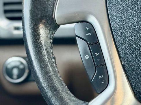 Used 2016 GMC Acadia SLT w/ Open Road Package image 20