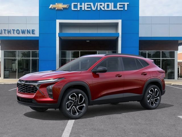 New 2026 Chevrolet Trax RS w/ Sunroof Package FWD image 2