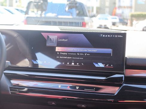 New 2026 BMW i5 eDrive40 w/ Premium Package image 14