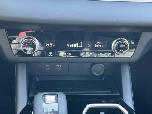 New 2026 Mitsubishi Outlander SE FWD image 20