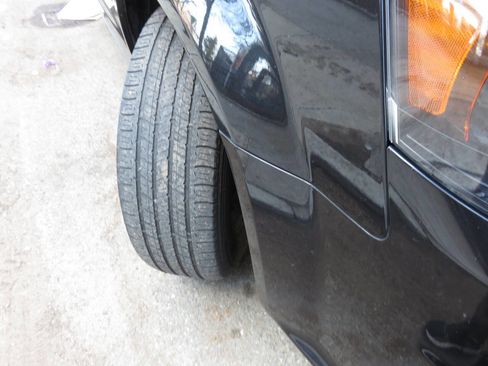 Used 2018 Dodge Grand Caravan GT image 29